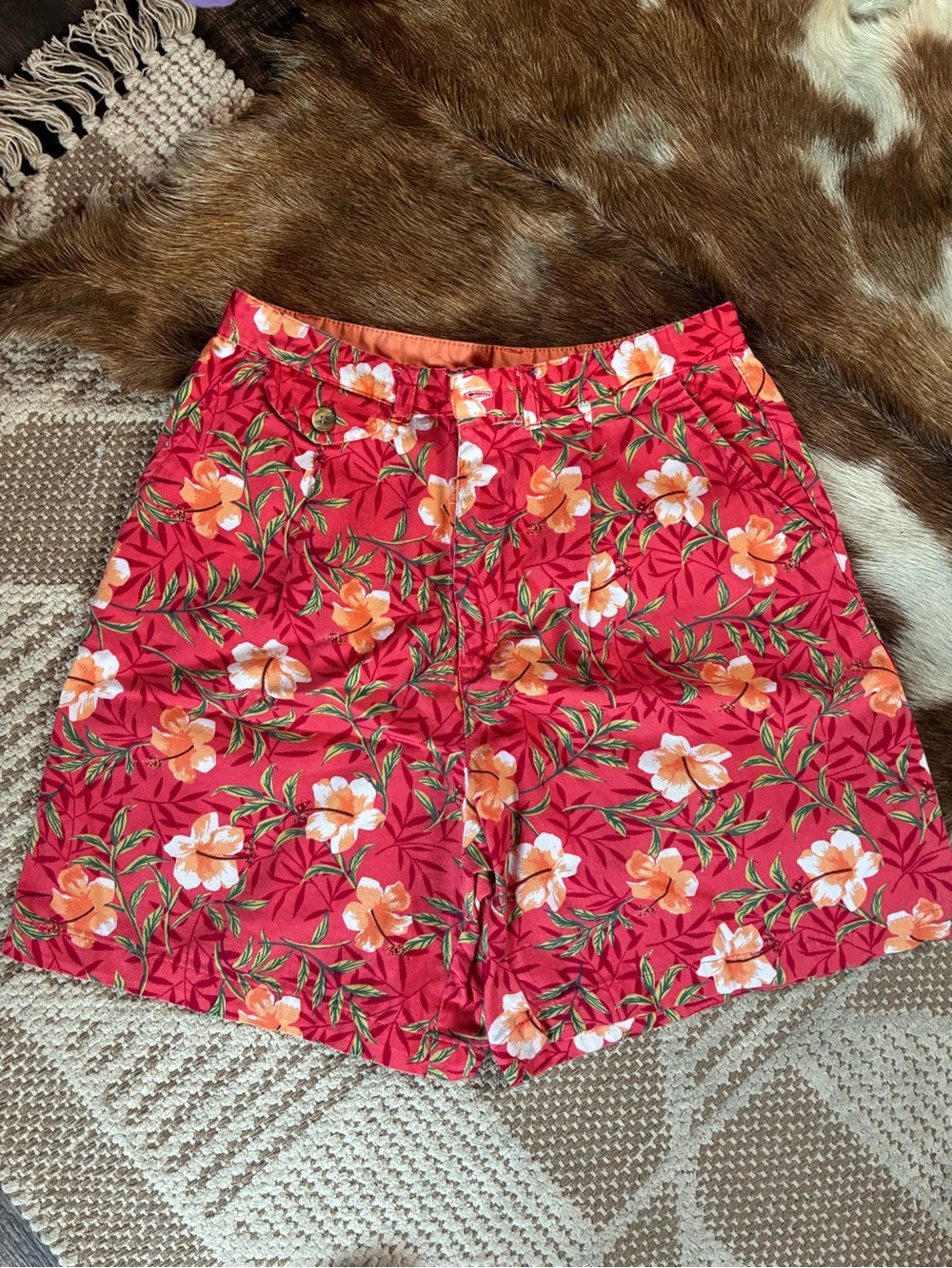Women’s Vintage Red Floral High-Waist Shorts